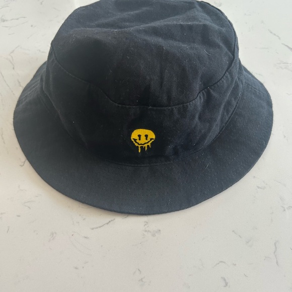 Stickie Bandits Drip Face Black Bucket Hat - Summer - Picture 2 of 4